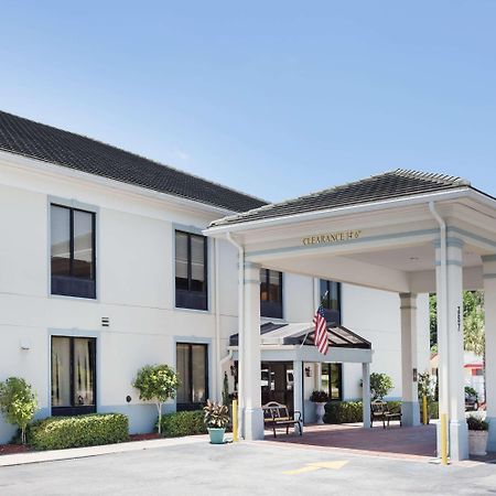 Baymont By Wyndham Savannah/Garden City Port Wentworth Exteriör bild