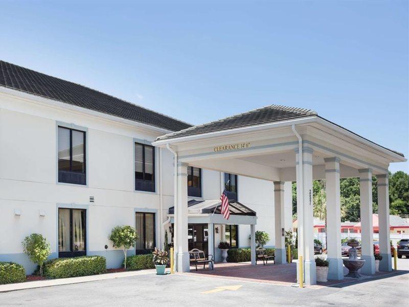 Baymont By Wyndham Savannah/Garden City Port Wentworth Exteriör bild